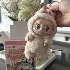 Pop Mart The Monsters Exciting Macaron - Soy Milk